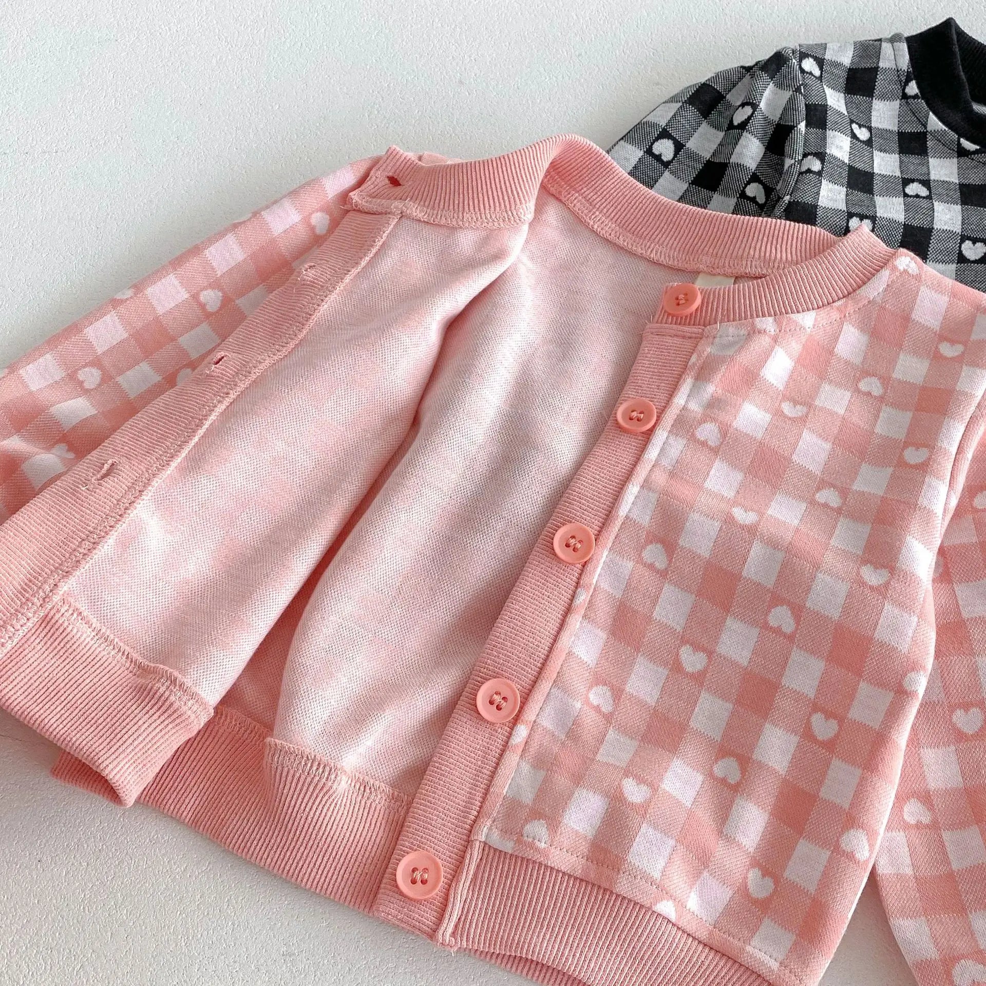 長袖セットアップ キッズセットアップ 2点セット ハートチェック長袖カーディガントップス+スカート 2カラー