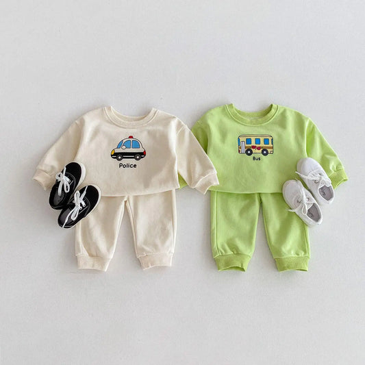 長袖セットアップ ベビーキッズセットアップ 2点セット パトカー/バス乗り物プリント長袖スウェットシャツ+ロングスウェットパンツ 2カラー