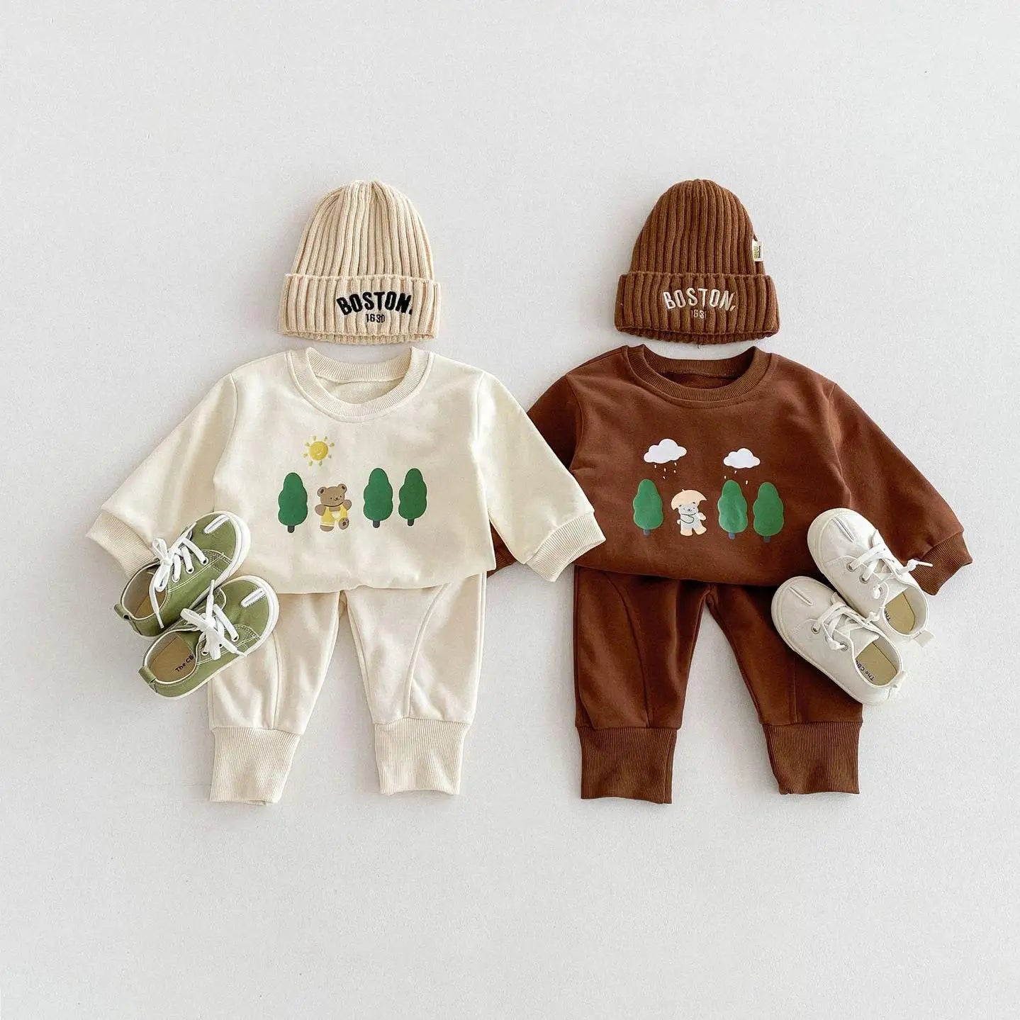 長袖セットアップ ベビーキッズセットアップ 2点セット ハイキングくまさんプリント長袖スウェットシャツ+ロングスウェットパンツ 2カラー