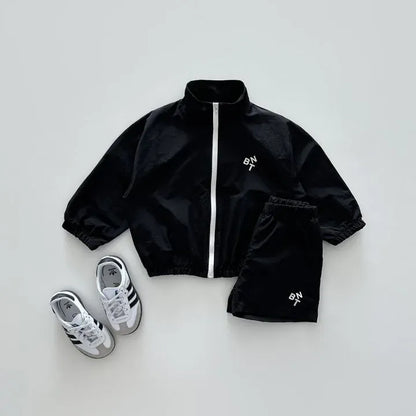 長袖セットアップ キッズセットアップ 2点セット ジッパージャケット+ショートパンツ ウィンドブレーカー 日除け ワンポイント刺繍 2カラー