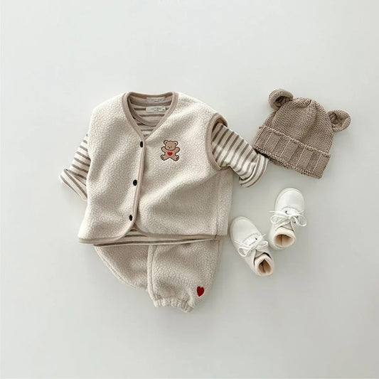 ノースリーブセットアップ ベビーセットアップ 2点セット フリースベスト パンツ くまベア刺繍 2カラー ボーイズ 男の子 子供服