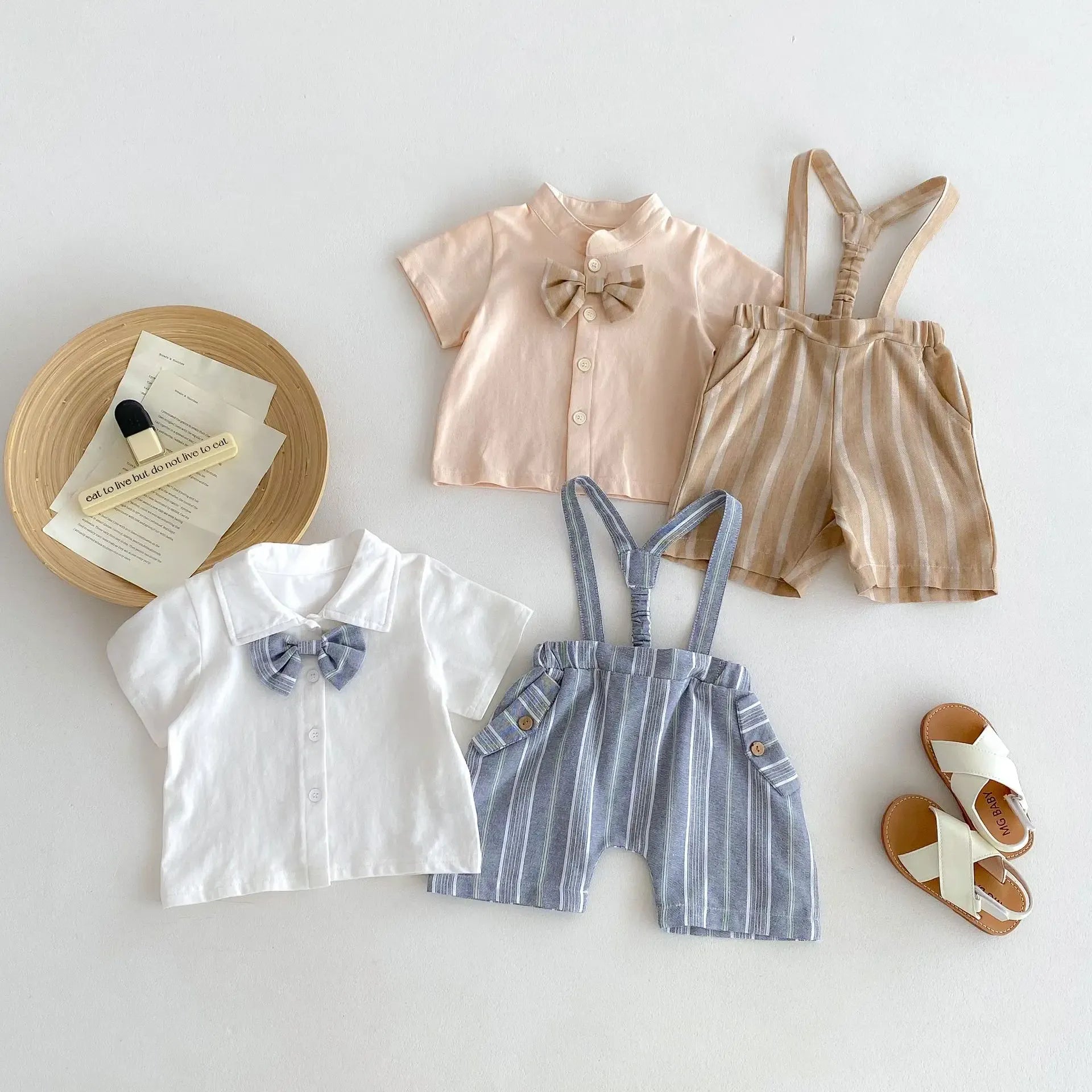 半袖セットアップ ベビーセットアップ 2点セット 半袖蝶ネクタイシャツ+ストライプサスペンダーショートパンツ お出かけ 2カラー【mh0005371】