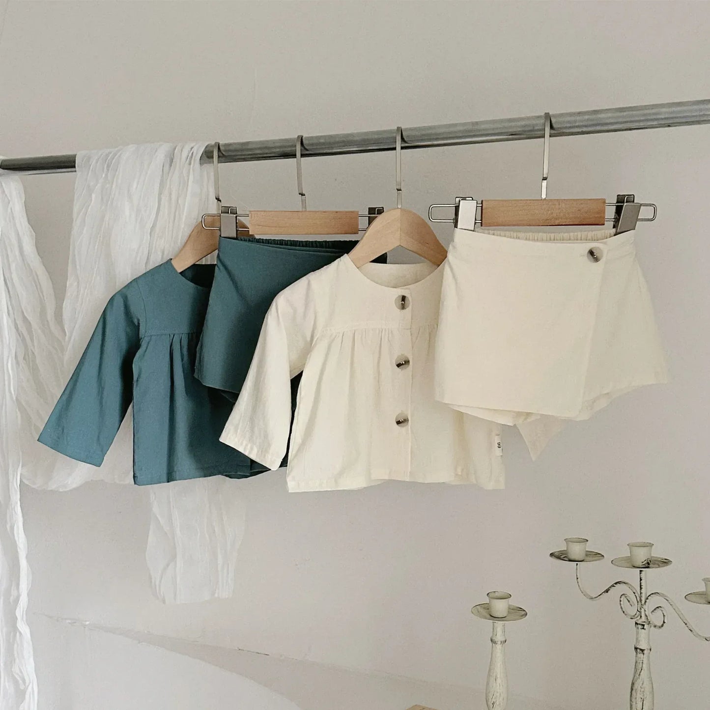 長袖セットアップ ベビーセットアップ 2点セット 長袖チュニックブラウス+ラップショートパンツ 2カラー【mh0006695】