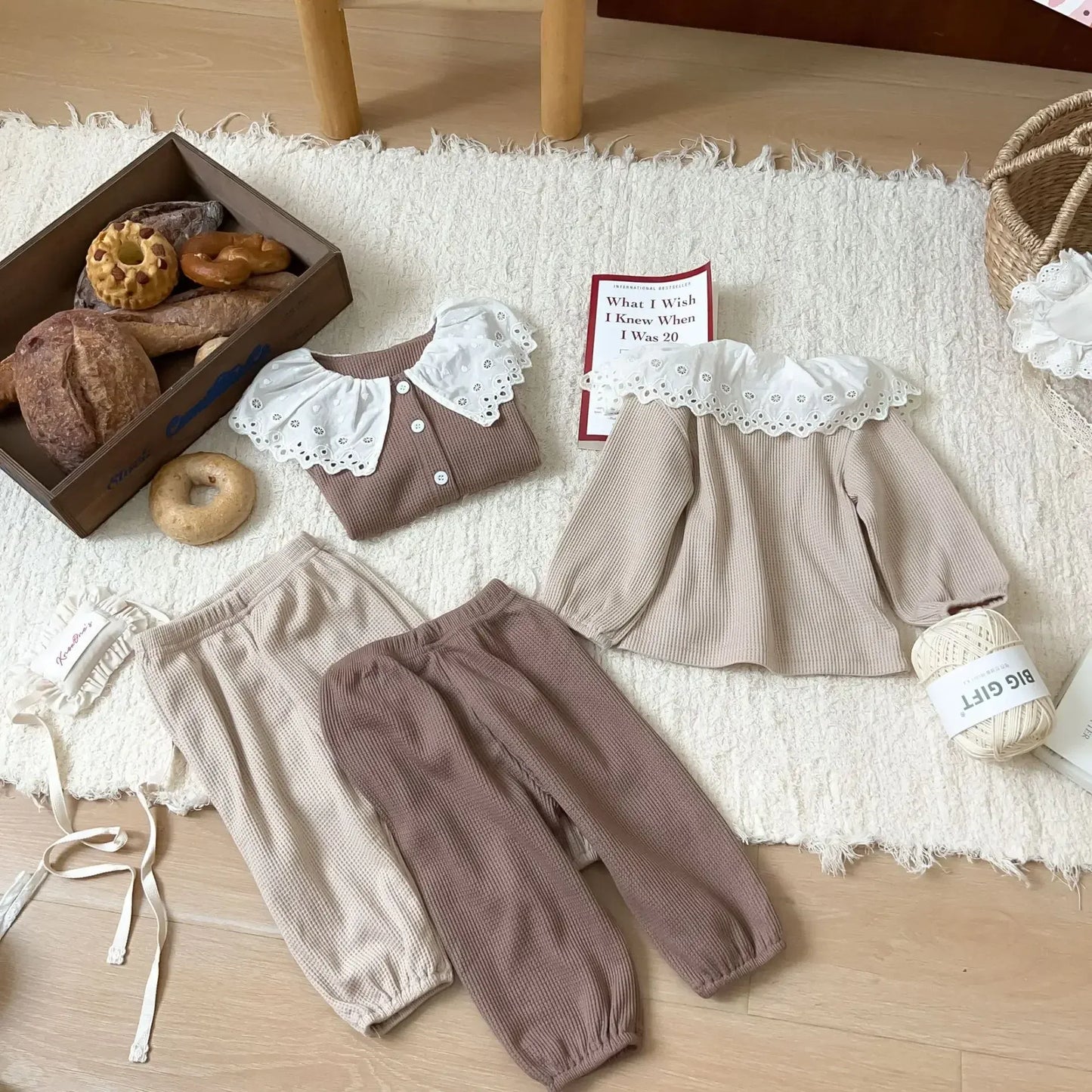 長袖セットアップ ベビーキッズセットアップ 2点セット ワッフルレースビッグ襟長袖シャツ+ロングパンツ 2カラー【mh0007326】