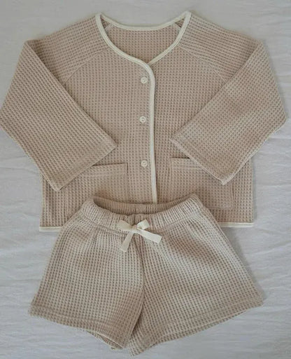 長袖セットアップ キッズセットアップ 2点セット ワッフルバイピング長袖カーディガン+ショートパンツ 2カラー【mh0007492】