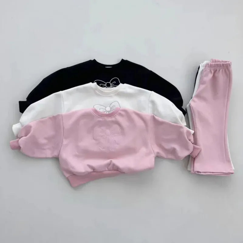 長袖セットアップ キッズセットアップ 2点セット スウェットシャツ フレアパンツ リボン刺繍 長袖パフスリーブトレーナー 3カラー