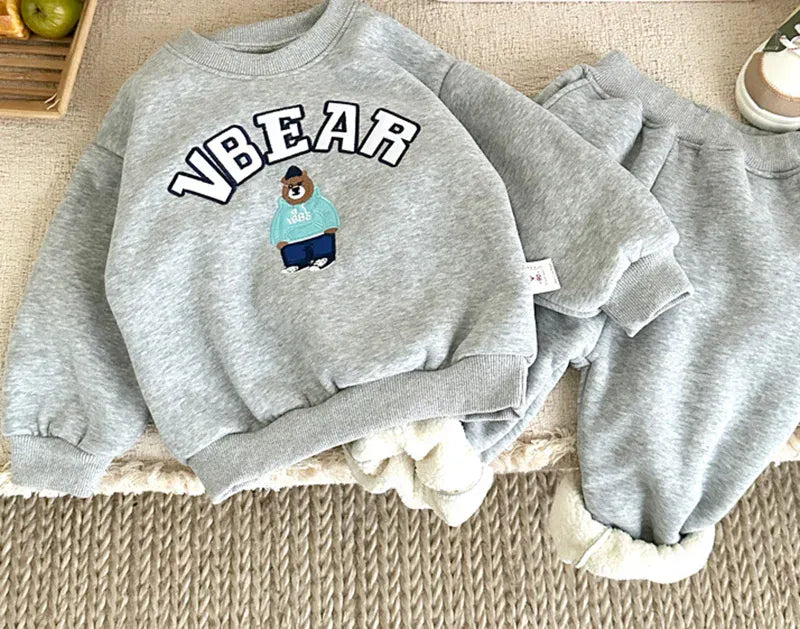 長袖セットアップ キッズセットアップ 2点セット 裏フリーススウェットトレーナー パンツ くまベア刺繍ロゴ 3カラー ボーイズ 男の子 子供服