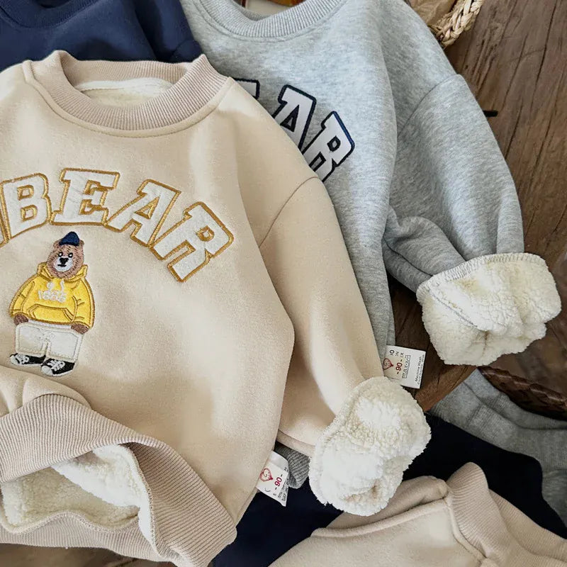 長袖セットアップ キッズセットアップ 2点セット 裏フリーススウェットトレーナー パンツ くまベア刺繍ロゴ 3カラー ボーイズ 男の子 子供服