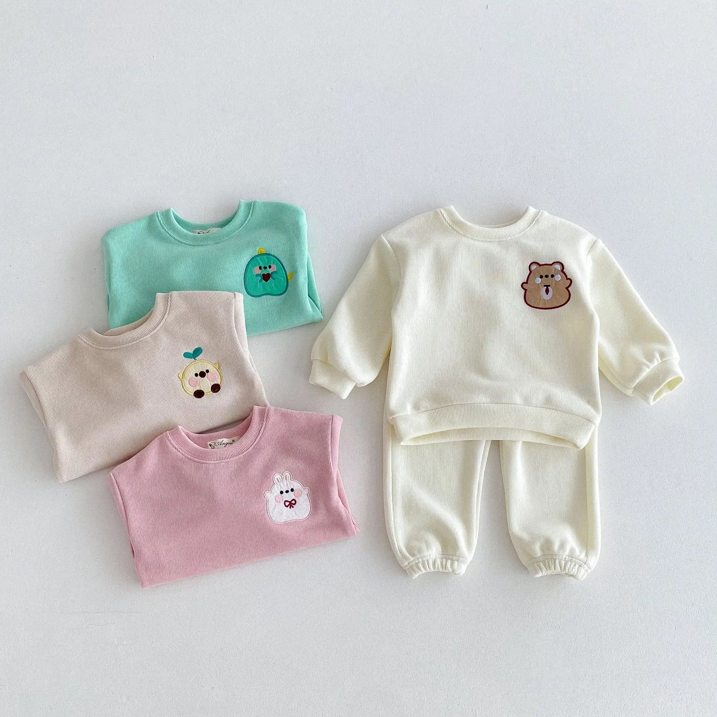 長袖セットアップ キッズセットアップ 2点セット スウェットトレーナー+スウェットパンツ アニマル刺繍 4カラー