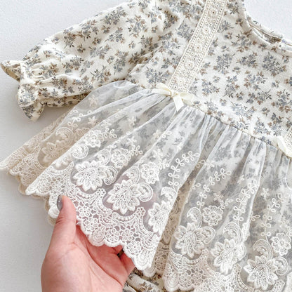 長袖ロンパース ベビー 長袖ロンパース フラワー 花柄 レースエプロン ドッキング ドレスロンパース ボンネットセット 帽子付き 2点セット ガールズ 女の子【mh0002829】