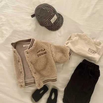 ショートコート・ジャケット・ジャンパー ベビーアウター ボアフリースジャケット レターロゴ刺繍 スタジャンコート コーヒー アプリコット 2カラー【mh0003628】