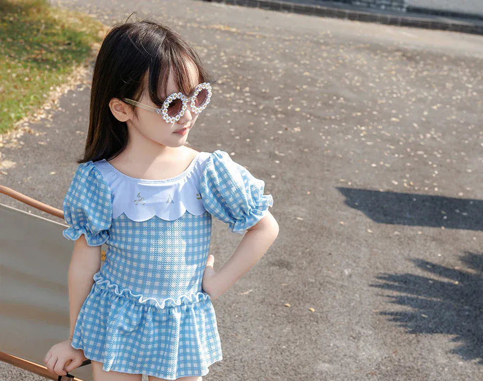 ベビー用水着 キッズ水着 帽子セット 半袖ワンピース パフスリーブ チェック スカート スイムウェア 2カラー【mh0005131】