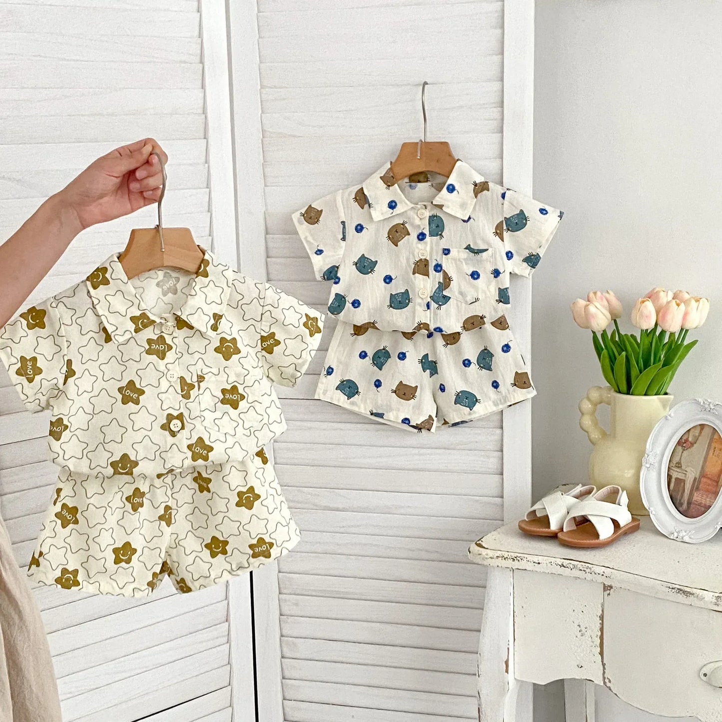 半袖セットアップ ベビーキッズセットアップ 2点セット 半袖シャツ+ショートパンツ 星スター猫キャットプリント柄【mh0005354】