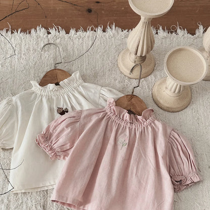 半袖シャツ・ブラウス ベビートップス 半袖パフスリーブ スタンドフリルカラーブラウス どんぐり刺繍ワンポイント 2カラー【mh0005463】