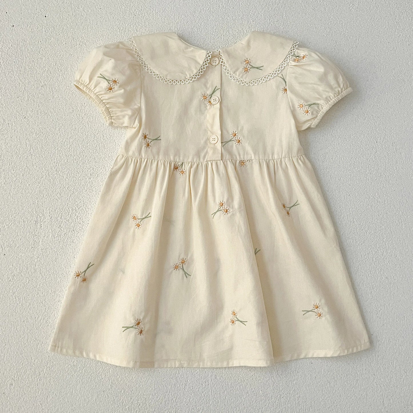 半袖ワンピース キッズワンピース 半袖パフスリーブ フラワー花柄刺繍 丸襟 2カラー【mh0005874】