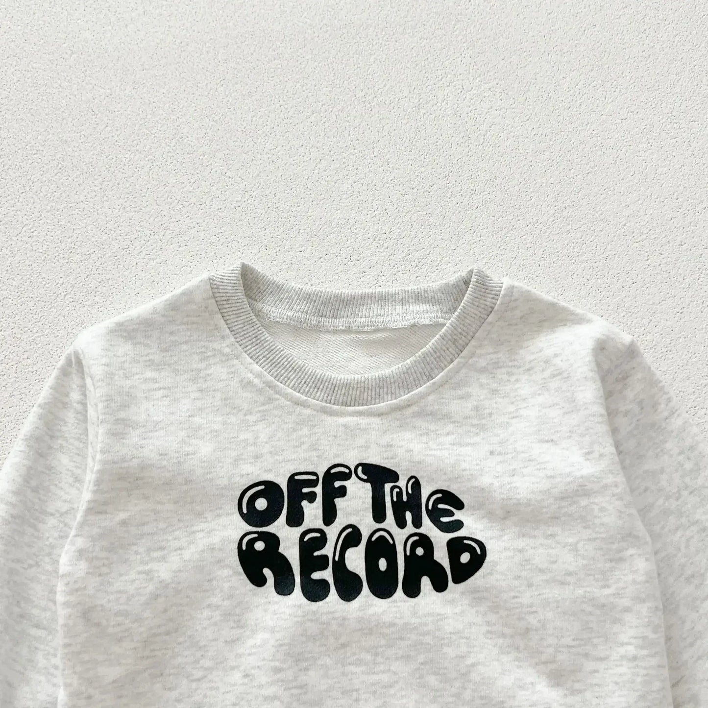 長袖セットアップ ベビーキッズセットアップ 2点セット レターロゴプリントスウェットトレーナー+スウェットパンツ グレー【mh0007141】