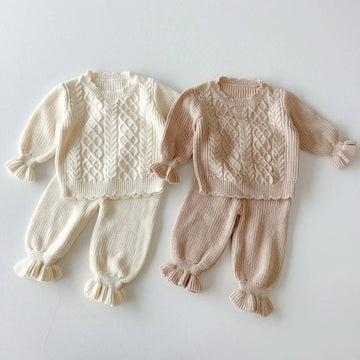 長袖セットアップ ベビーキッズトップス/パンツ アラン編みケーブルニットセーター/裾フリルニットロングパンツ 2カラー【mh0007151】