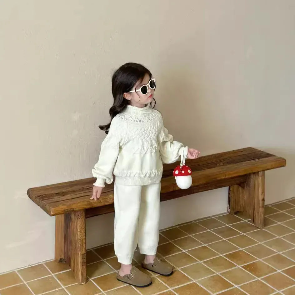 長袖セットアップ キッズセットアップ 2点セット ボトルネックニットセーター+ロングニットパンツ ベージュ【mh0007339】