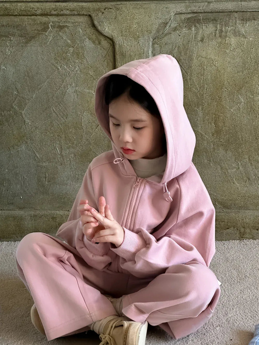 長袖セットアップ キッズセットアップ 2点セット ペプラムフリルドッキングフーディジッパー長袖スウェットパーカー+スウェットロングパンツ ピンク【mh0007344】