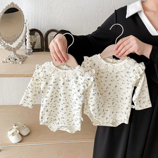 長袖ロンパース ベビーロンパース フラワー花柄プリントショルダーネックフリル長袖ボディスーツ 2カラー【mh0007531】