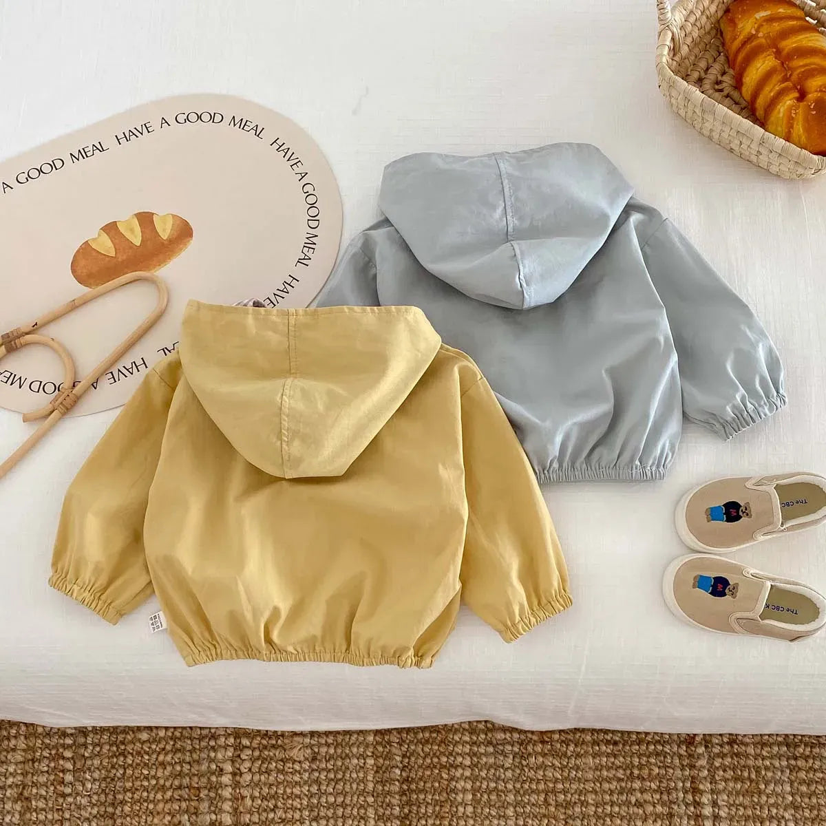 ショートコート・ジャケット・ジャンパー キッズアウター ベアくまワッペンフーディブルゾンジャケット 2カラー【mh0007538】