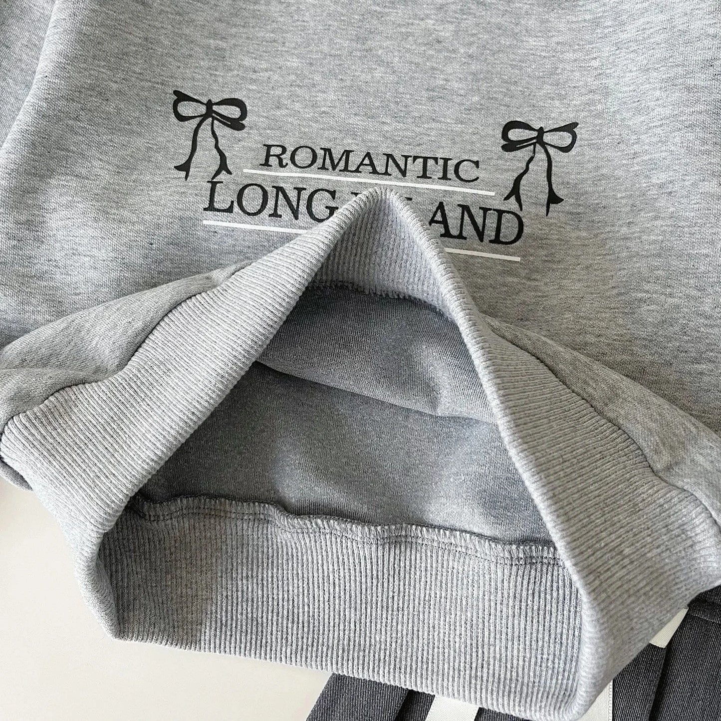 長袖セットアップ キッズセットアップ 2点セット リボンロゴプリント長袖スウェットシャツ+ダブルリボンプリーツスカート【mh0007649】