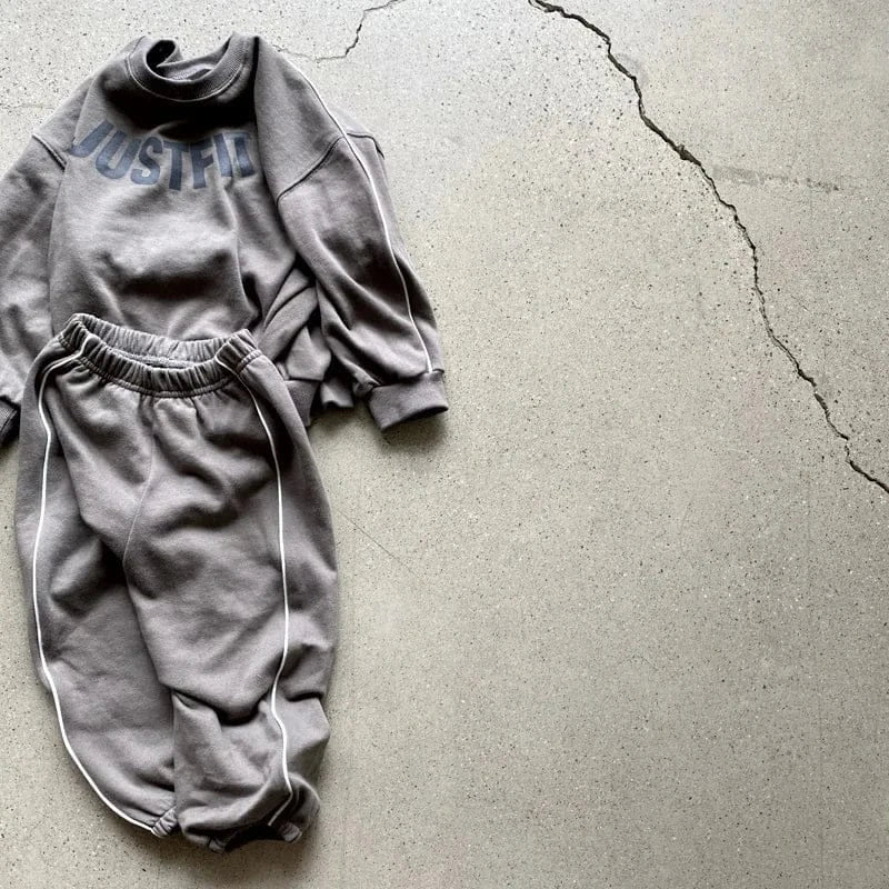 長袖セットアップ キッズセットアップ 2点セット レターロゴプリント長袖スウェットシャツ+ロングスウェットパンツ【mh0008060】