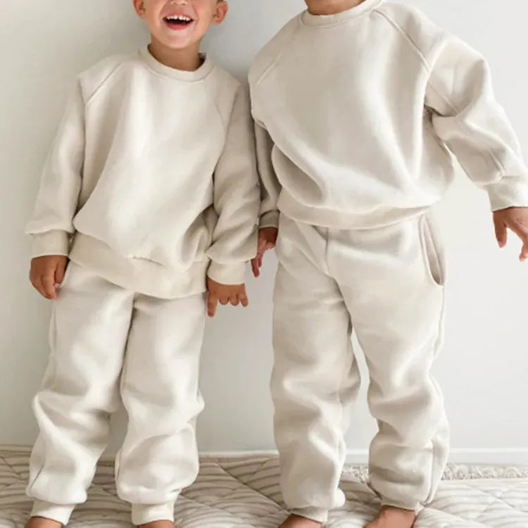 長袖セットアップ キッズセットアップ 2点セット 無地シンプルベーシック裏フリース長袖スウェットトレーナー+スウェットロングパンツ【mh0008094】