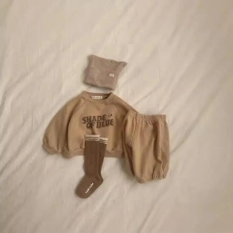 長袖セットアップ ベビーセットアップ 2点セット レターロゴプリント長袖スウェットシャツ+スウェットパンツ【mh0008121】