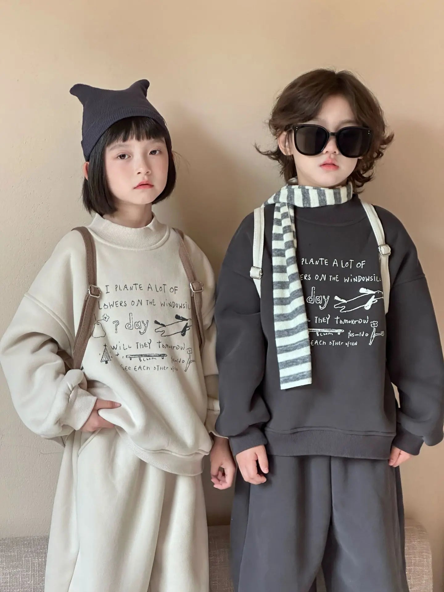 長袖セットアップ キッズセットアップ 2点セット ロゴプリント裏フリース長袖スウェットシャツ+ロングスウェットパンツ【mh0008181】