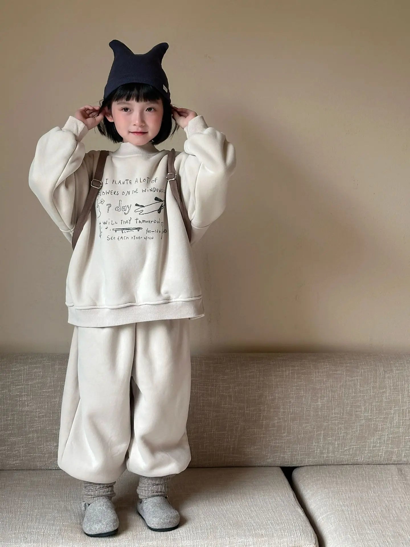 長袖セットアップ キッズセットアップ 2点セット ロゴプリント裏フリース長袖スウェットシャツ+ロングスウェットパンツ【mh0008181】