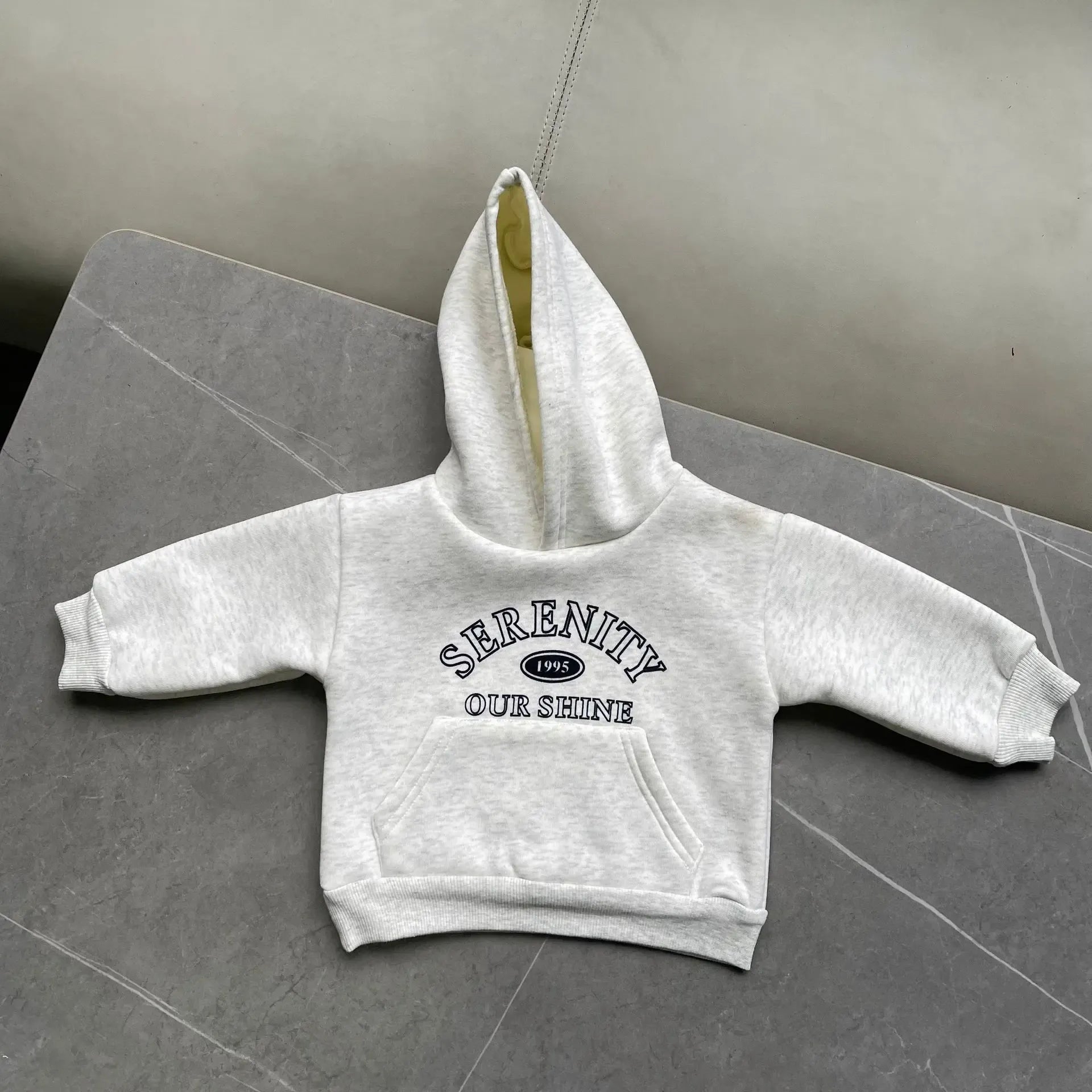 長袖セットアップ ベビーキッズセットアップ 2点セット レターロゴ裏フリースフーディ長袖スウェットパーカー+ロングスウェットパンツ【mh0008424】