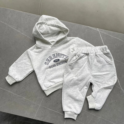 長袖セットアップ ベビーキッズセットアップ 2点セット レターロゴ裏フリースフーディ長袖スウェットパーカー+ロングスウェットパンツ【mh0008424】