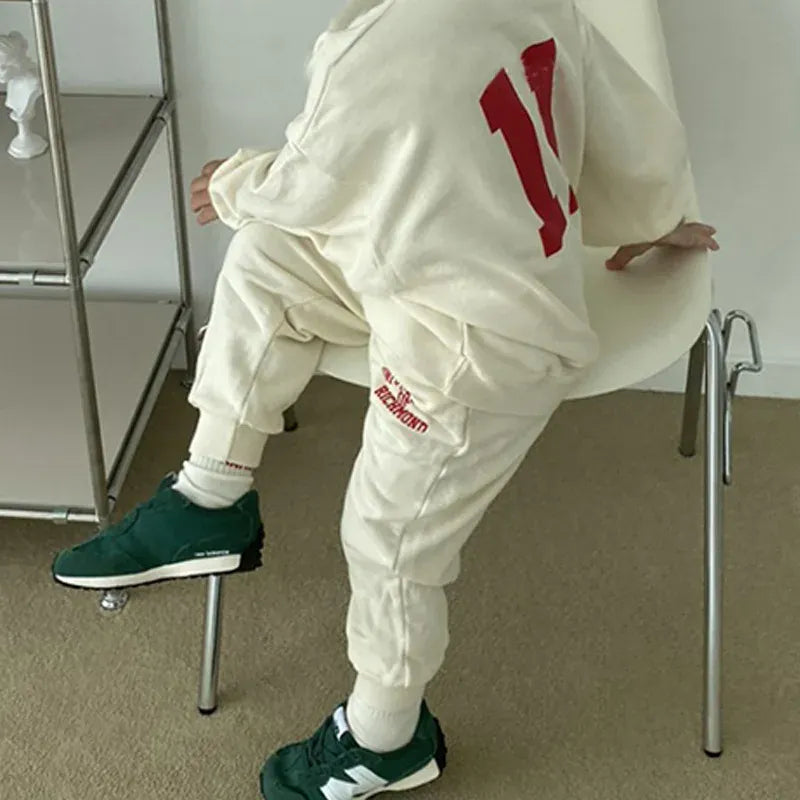 長袖セットアップ キッズセットアップ 2点セット レターロゴプリント長袖スウェットシャツ+スウェットロングパンツ【mh0008554】