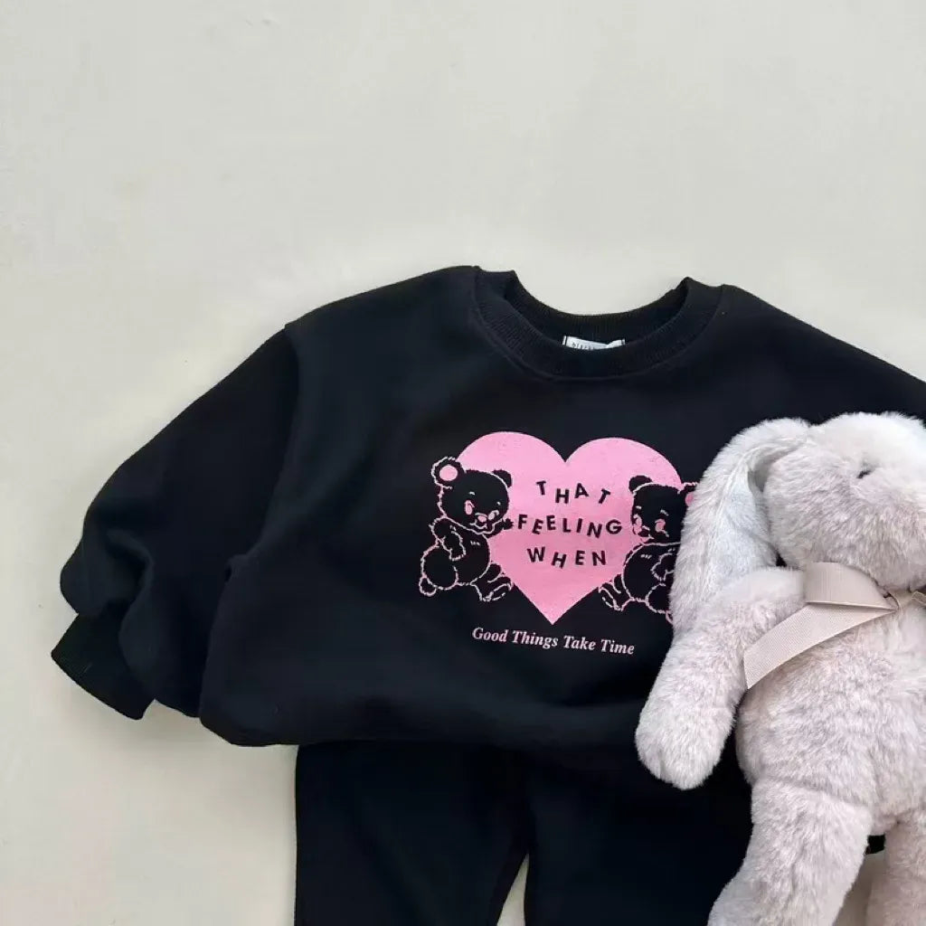 長袖セットアップ キッズセットアップ 2点セット ベアくまハートプリント長袖スウェットシャツ+フレアロングパンツ【mh0008587】