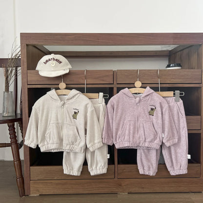 長袖セットアップ ベビーキッズセットアップ 2点セット ベアくまワンポイントジップアップ長袖スウェットフーディジャケット+ロングスウェットパンツ【mh0008702】