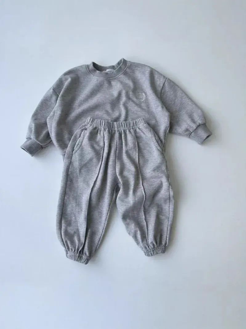 長袖セットアップ ベビーセットアップ 2点セット ロゴワンポイント長袖スウェットシャツ+ロングスウェットパンツ【mh0008762】