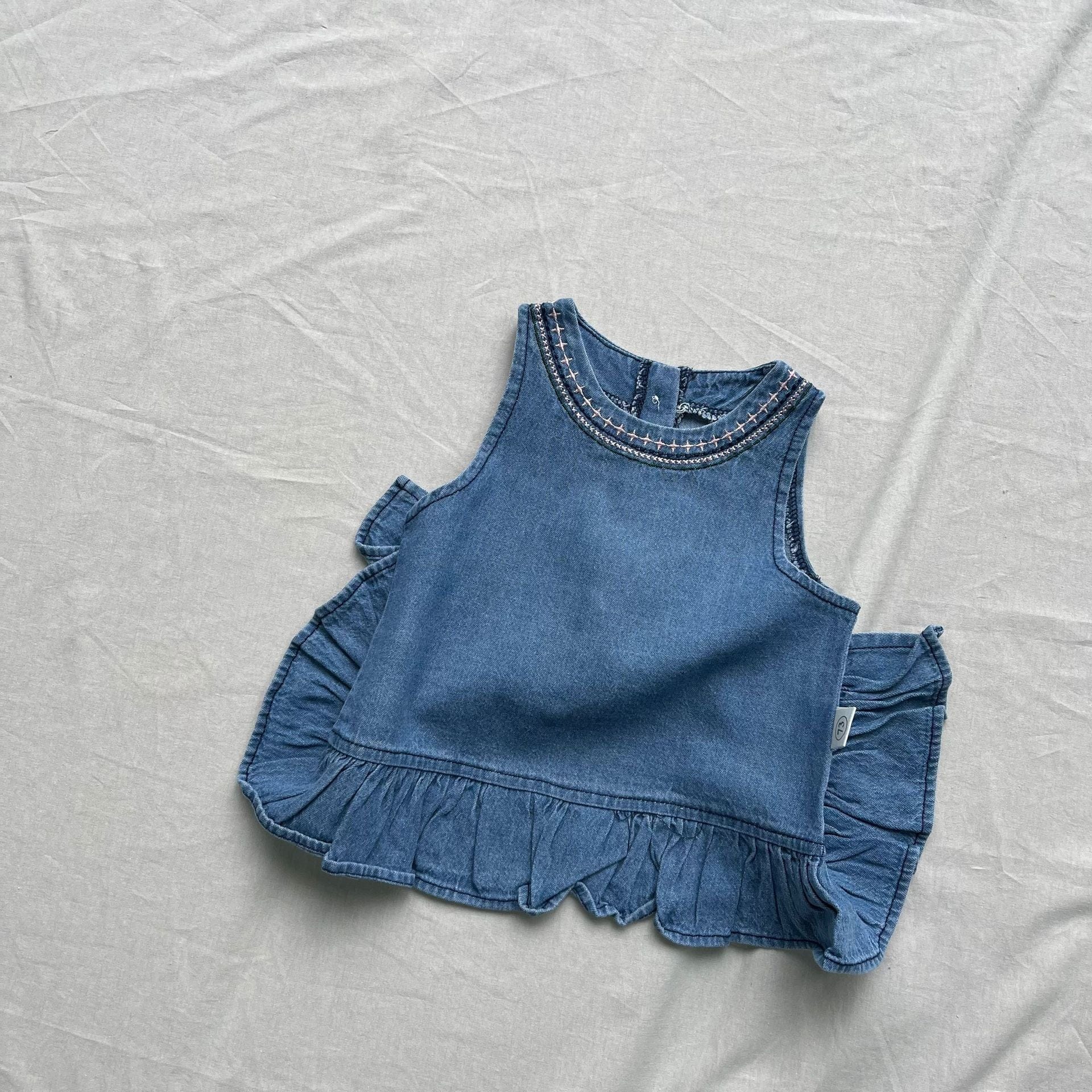 ノースリーブセットアップ ベビーセットアップ 2点セット デニムペプラムフリルノースリーブタンクブラウス+ブルマパンツ【mh0009176】