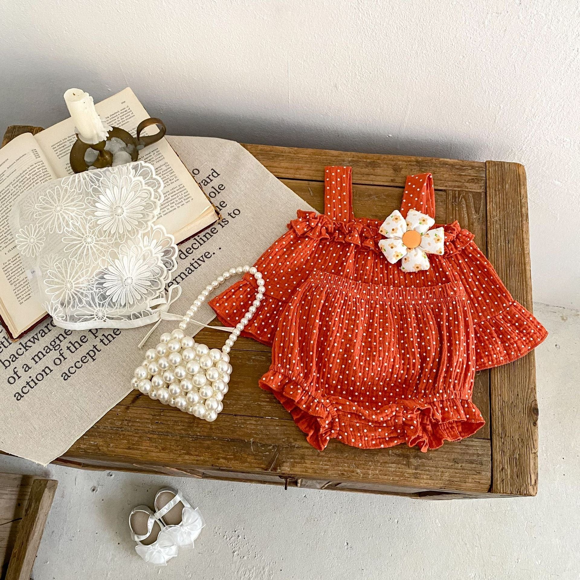 ノースリーブセットアップ ピンドットフラワーアクセントキャミソールトップス+ブルマパンツセットアップ 2点セット【mh0010165】