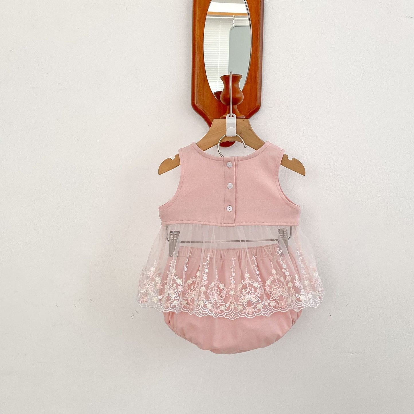 ノースリーブセットアップ チュールレースドッキングノースリーブブラウス+ブルマパンツセットアップ 2点セット【mh0010173】