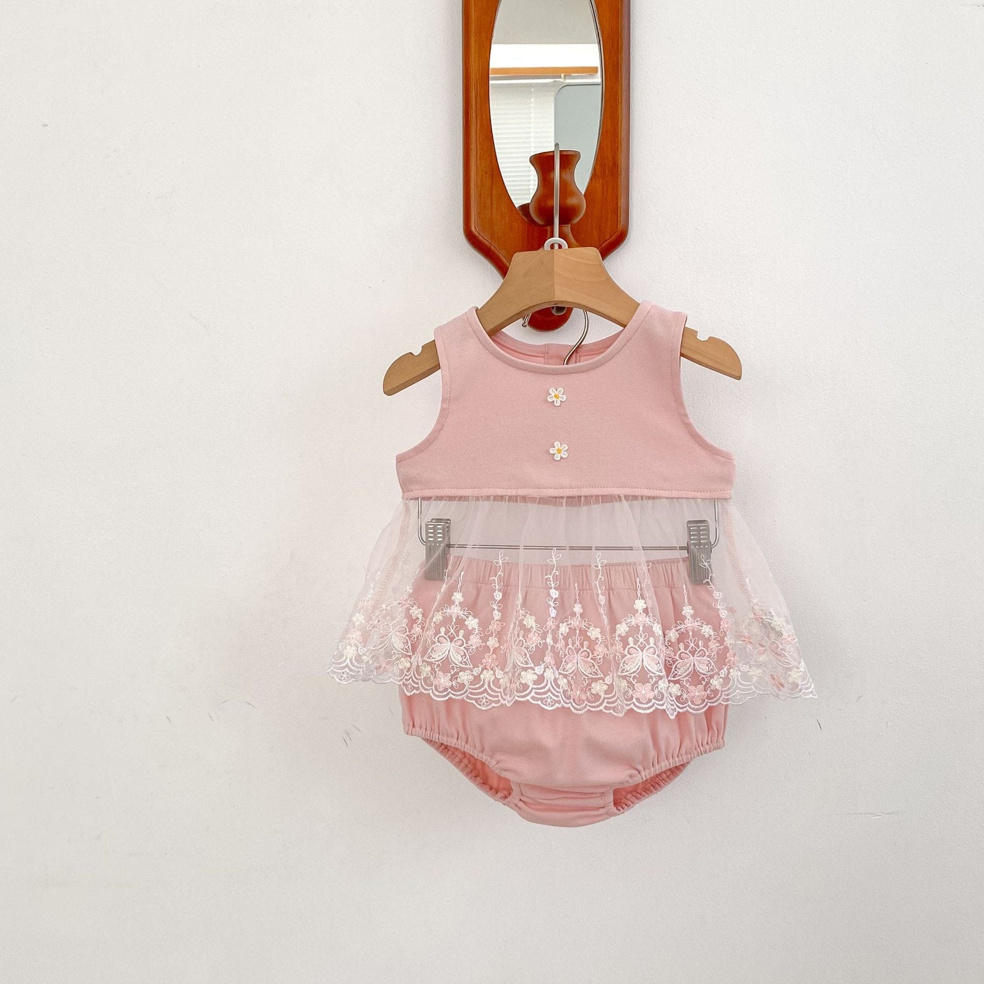 ノースリーブセットアップ チュールレースドッキングノースリーブブラウス+ブルマパンツセットアップ 2点セット【mh0010173】