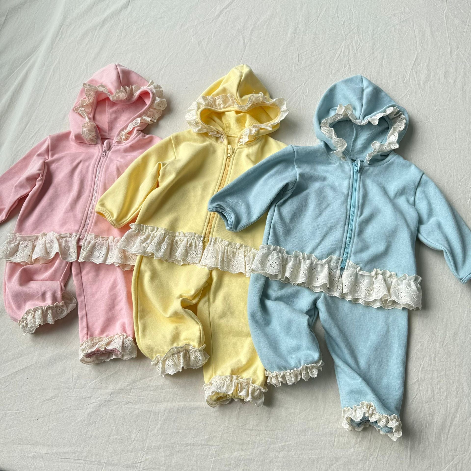 長袖セットアップ レースフリル付きセットアップ ジップアップフーディ+パンツ 2点セット【mh0010792】