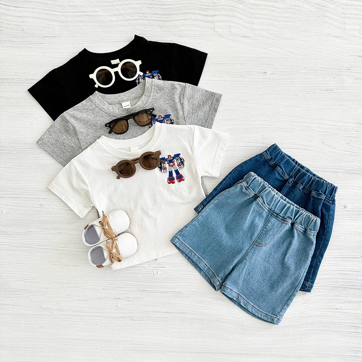 半袖セットアップ ☺︎ ベビーセットアップ 2点セット 半袖Tシャツ+デニムショートパンツ ロボット刺繍