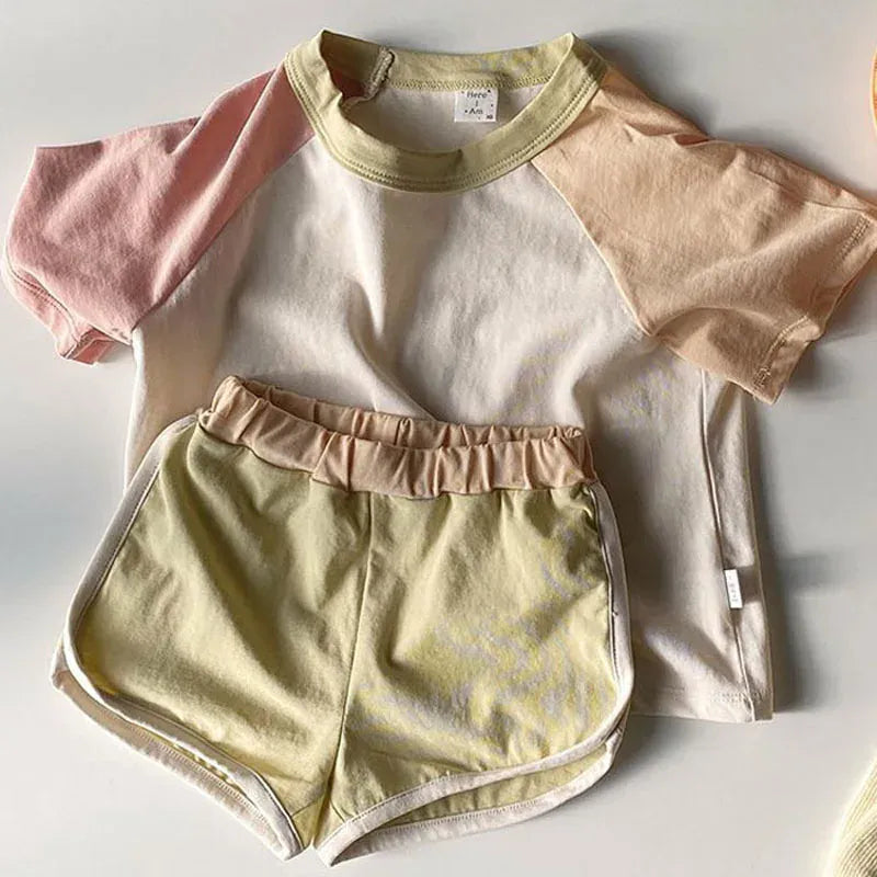 半袖セットアップ キッズセットアップ 2点セット パッチワーク カラフル 半袖Tシャツ+ショートパンツ ユニセックス