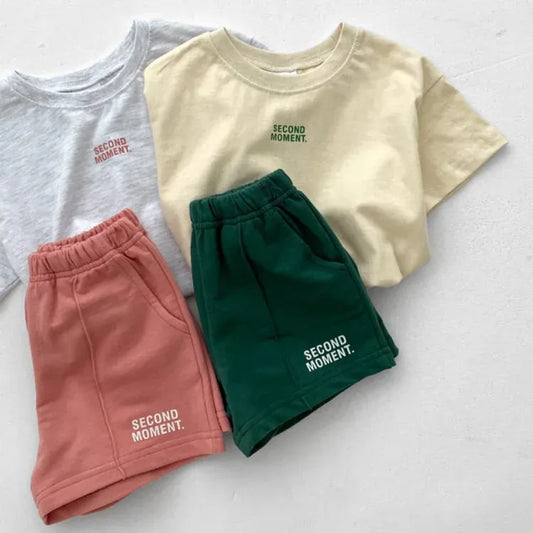 半袖セットアップ キッズセットアップ 2点セット 半袖Tシャツ+ショートパンツ ワンポイントロゴプリント 2カラー