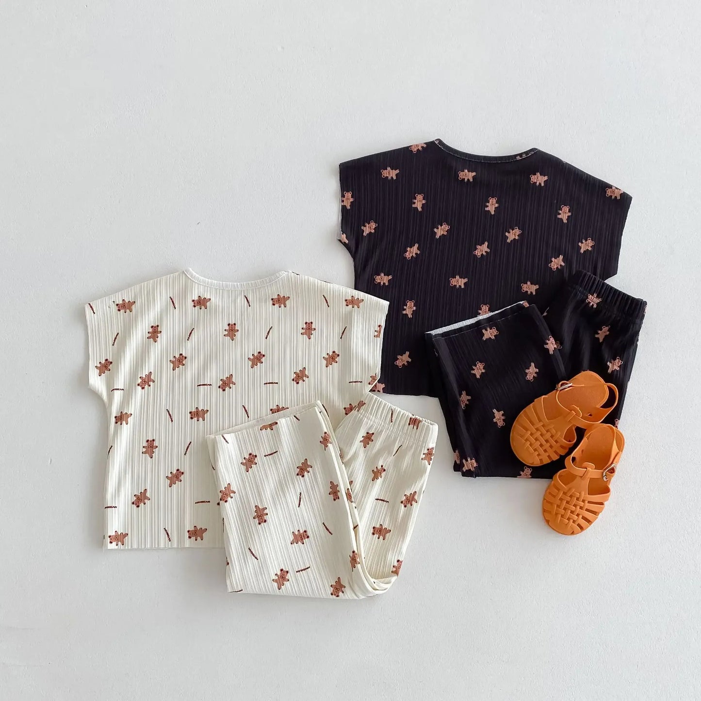 半袖セットアップ キッズセットアップ 2点セット ショートスリーブTシャツ+ワイドルーズパンツ ルームウェア ベアくまプリント 2カラー