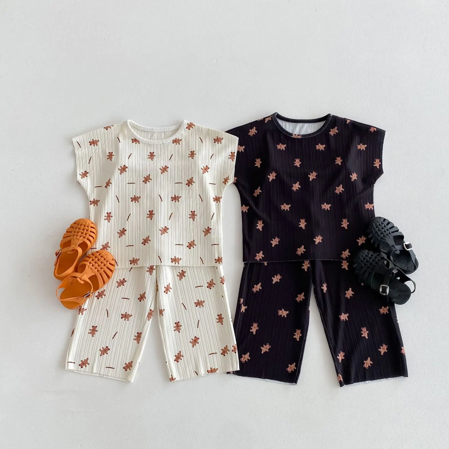 半袖セットアップ キッズセットアップ 2点セット ショートスリーブTシャツ+ワイドルーズパンツ ルームウェア ベアくまプリント 2カラー