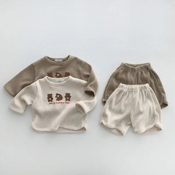 長袖セットアップ ベビーセットアップ 2点セット ワッフル 長袖Tシャツ+ショートパンツ ベアくまプリント 2カラー