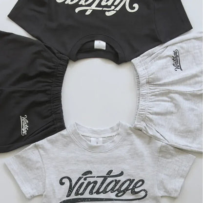 半袖セットアップ ベビーセットアップ 2点セット 半袖Tシャツ+ショートパンツ レターロゴプリント 2カラー