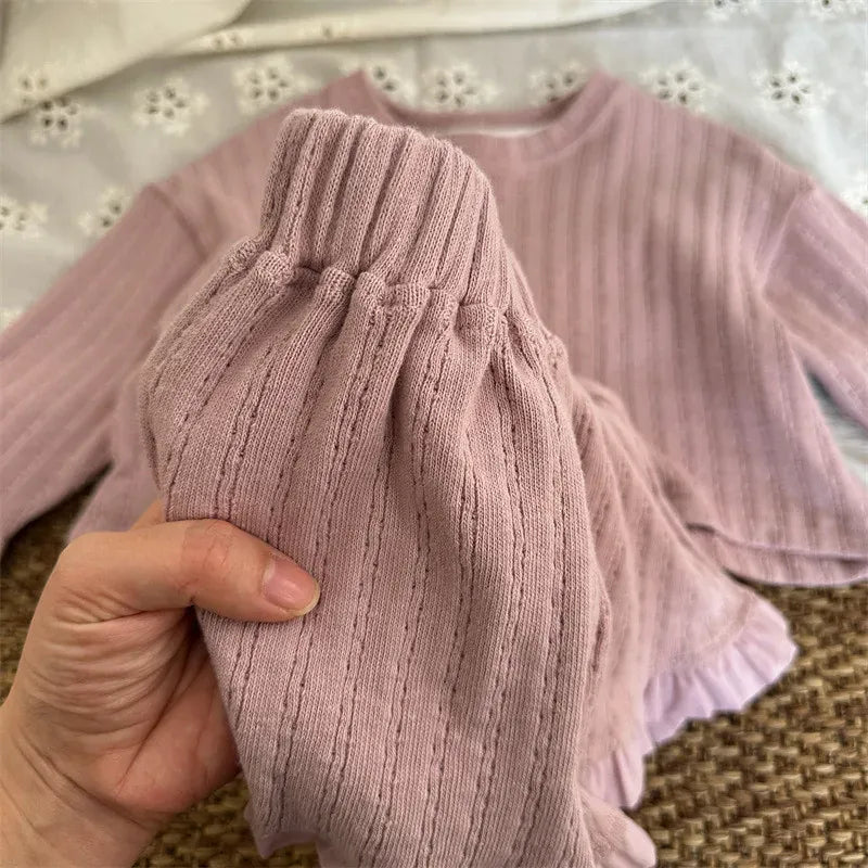 長袖セットアップ キッズセットアップ 2点セット 長袖Tシャツ ショートパンツ ラッフルフリル ライトパープル/ベージュ/2カラー